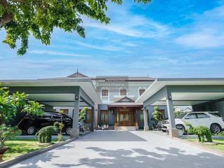 Haus zum Kauf mit 5 Zimmer in Lak Si, Bangkok