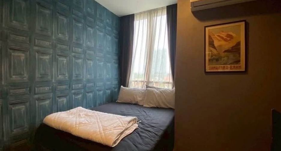 For rent 2 bedrooms condo in Watthana, Bangkok