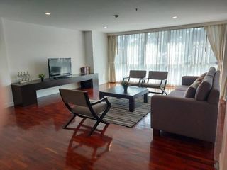 For rent 3 bedrooms apartment in Sathon, Bangkok