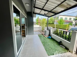For sale 3 bedrooms townhouse in Bang Phli, Samut Prakan