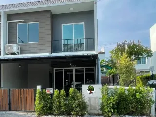 For sale 3 bedrooms townhouse in Bang Phli, Samut Prakan