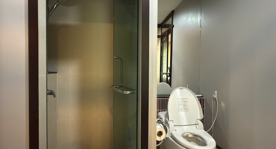 For rent 2 bedrooms condo in Mueang Chiang Mai, Chiang Mai