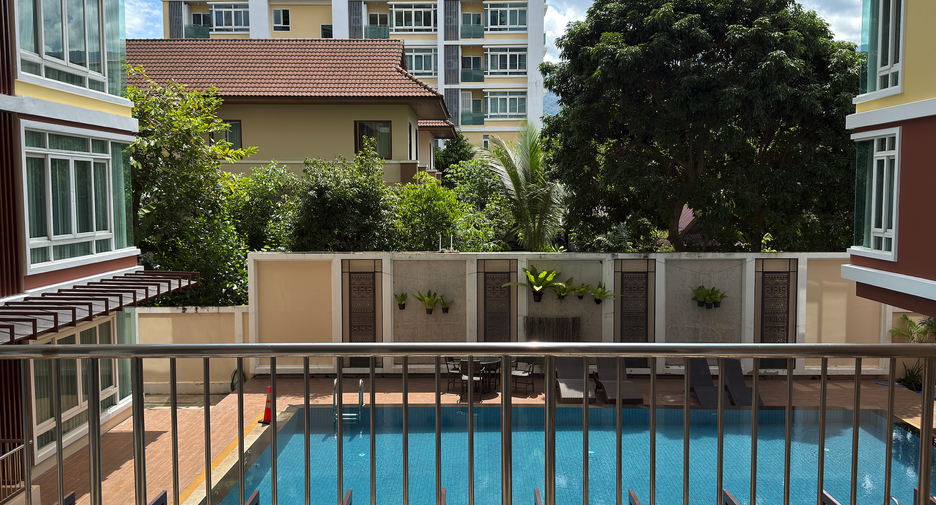 For rent 2 bedrooms condo in Mueang Chiang Mai, Chiang Mai