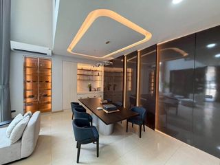 For sale 4 bedrooms house in Lat Krabang, Bangkok