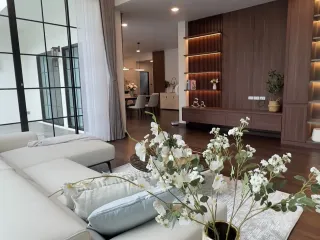 For sale 4 bedrooms villa in Hang Dong, Chiang Mai