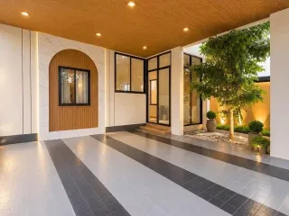For sale 4 bedrooms villa in Hang Dong, Chiang Mai
