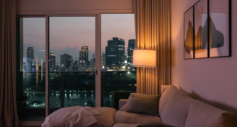 Condo en alquiler de 2 habitaciones en Khlong Toei, Bangkok