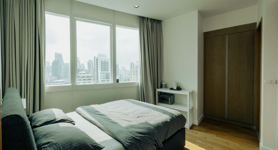 Condo en alquiler de 2 habitaciones en Khlong Toei, Bangkok