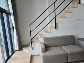 Condo en alquiler de 1 habitaciones en Huai Khwang, Bangkok