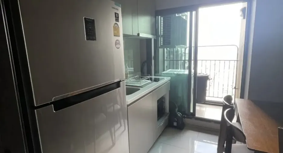 出售 和 出租 1 卧室 公寓 在 Huai Khwang, 曼谷