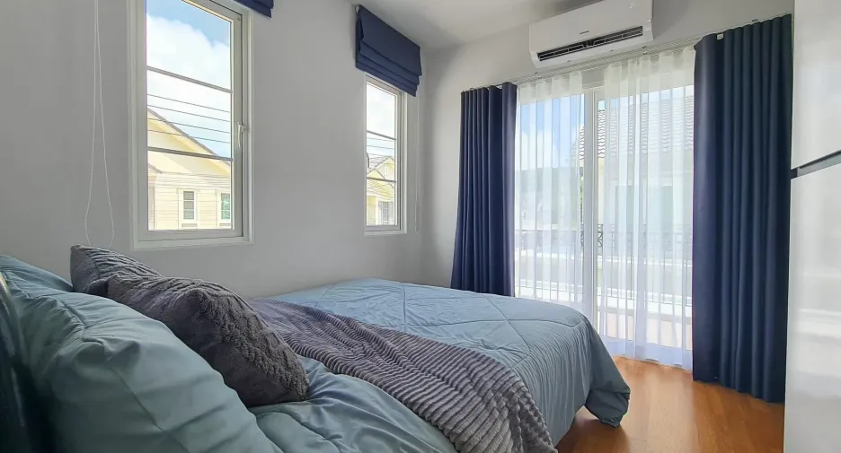 For sale and for rent 4 bedrooms house in Thalang, Phuket