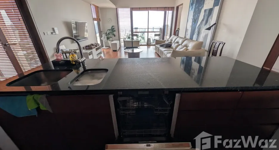 For sale and for rent 2 bedrooms condo in Pathum Wan, Bangkok