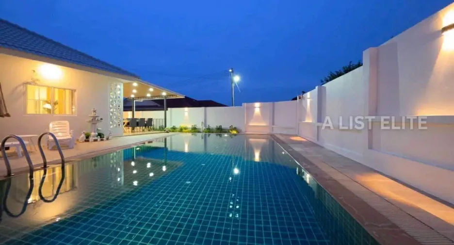 À vendre 3 chambres maison à Bang Saray, Pattaya