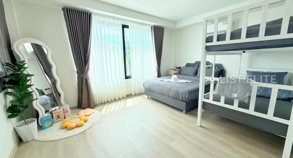 À vendre 4 chambres maison à Bang Lamung, Chonburi
