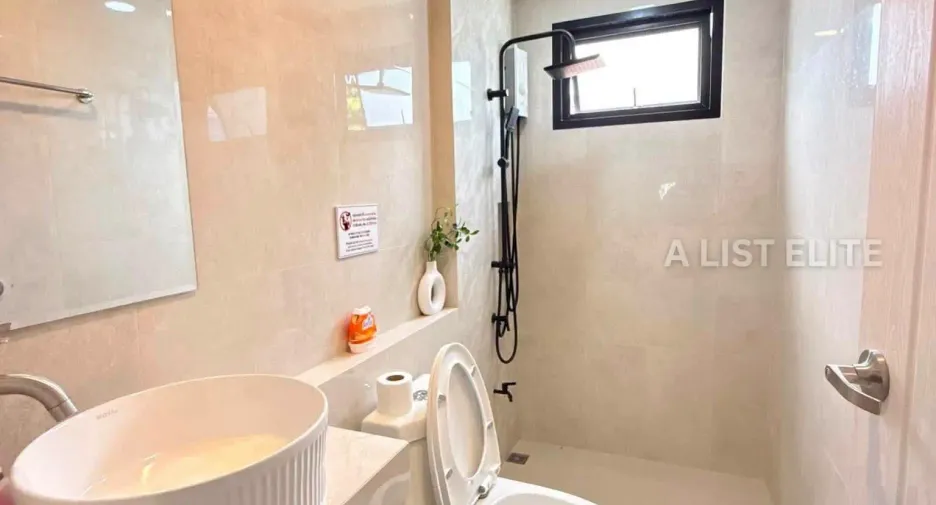 À vendre 4 chambres maison à Bang Lamung, Chonburi