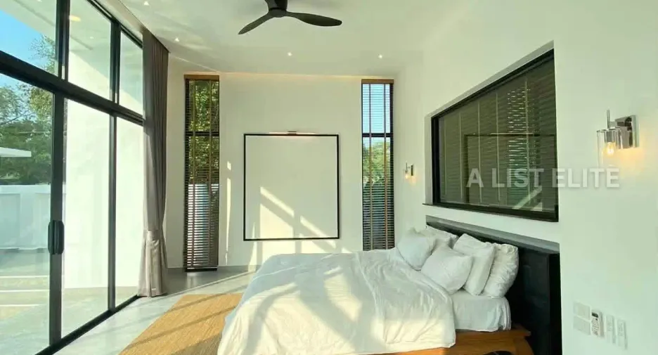 À vendre 4 chambres maison à Huay Yai, Pattaya