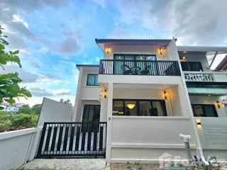 For rent 3 bedrooms townhouse in Ko Samui, Surat Thani