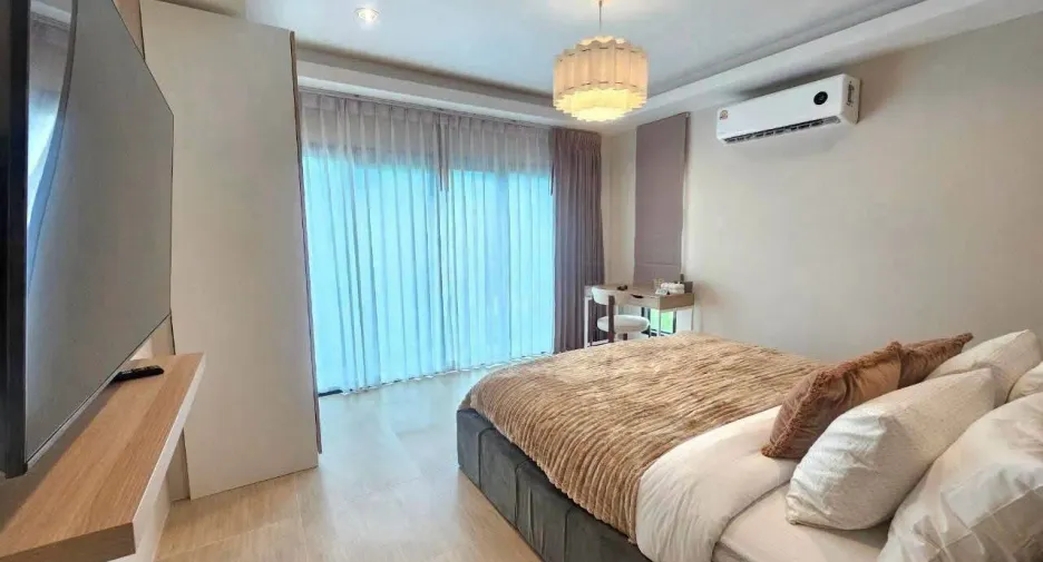 For rent 3 bedrooms townhouse in Ko Samui, Surat Thani