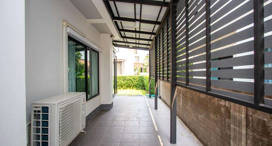 For rent 4 bedrooms house in Doi Saket, Chiang Mai