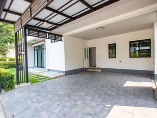 For rent 4 bedrooms house in Doi Saket, Chiang Mai