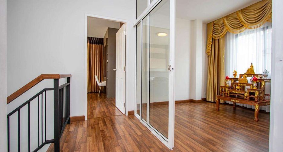 For rent 4 bedrooms house in Doi Saket, Chiang Mai