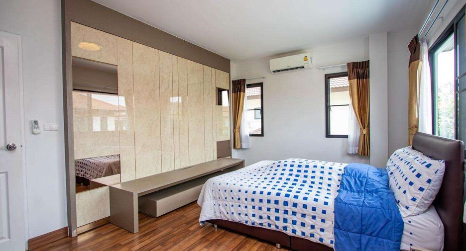 For rent 4 bedrooms house in Doi Saket, Chiang Mai