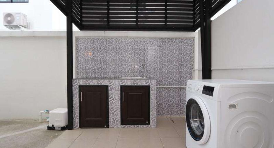 For rent 3 bedrooms house in Hang Dong, Chiang Mai