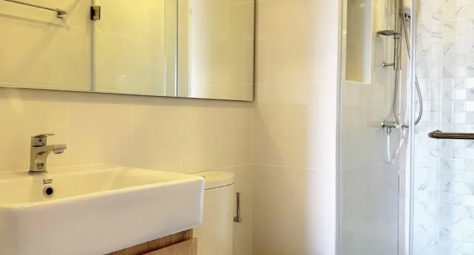 For rent 1 bed condo in Bang Phlat, Bangkok