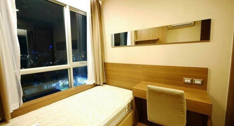 For rent 2 ベッドルーム condo in Watthana, Bangkok