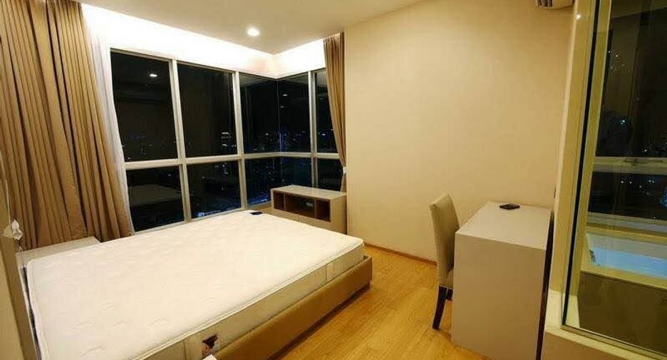 For rent 2 ベッドルーム condo in Watthana, Bangkok