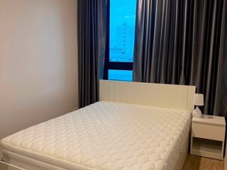 À louer 1 chambre condo à Huai Khwang, Bangkok