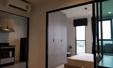 Condo en alquiler de 1 habitaciones en Huai Khwang, Bangkok