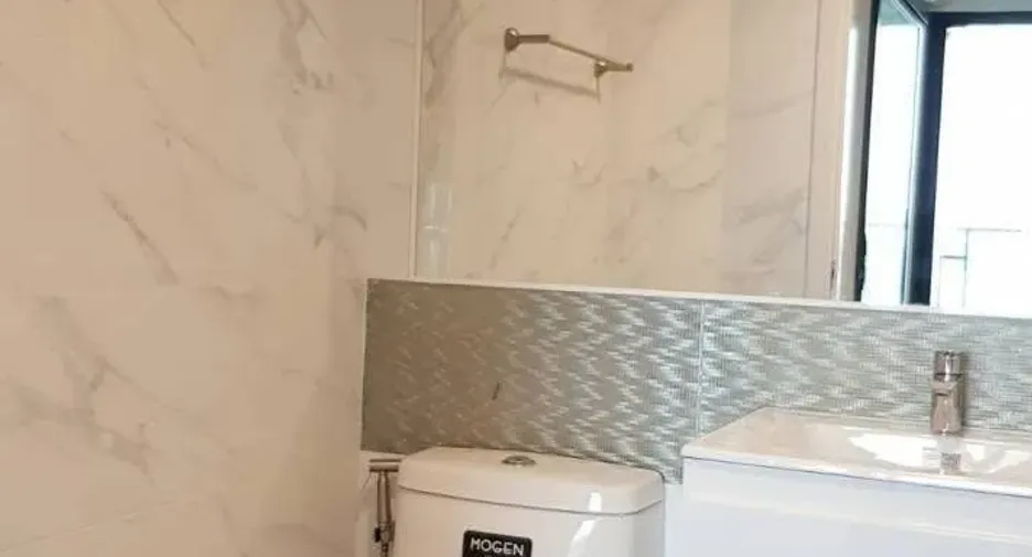 Condo en alquiler de 1 habitaciones en Huai Khwang, Bangkok