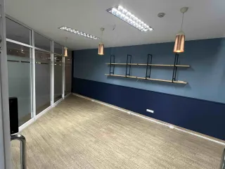 Local comercial en alquiler en Huai Khwang, Bangkok