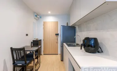 For rent 1 bed condo in Thon Buri, Bangkok