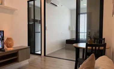 For rent 1 bed condo in Mueang Samut Prakan, Samut Prakan