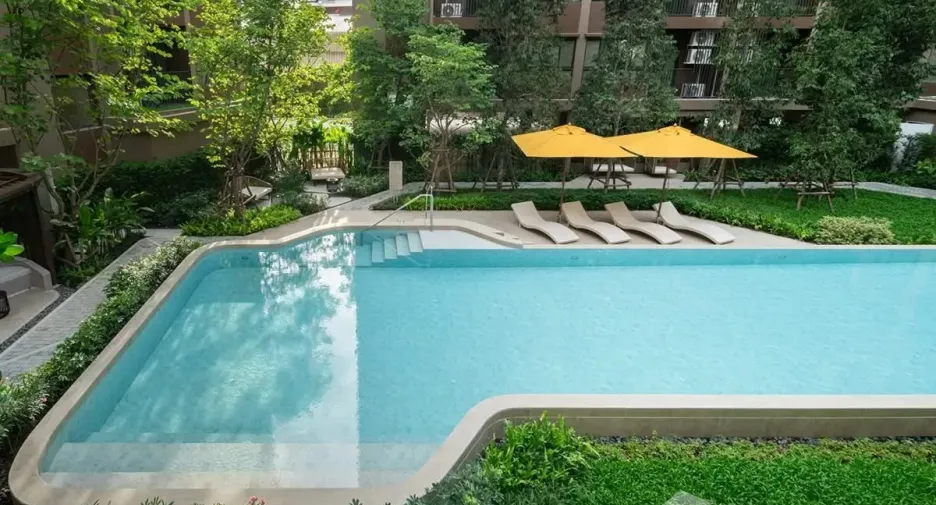 For rent 1 bed condo in Bang Kapi, Bangkok