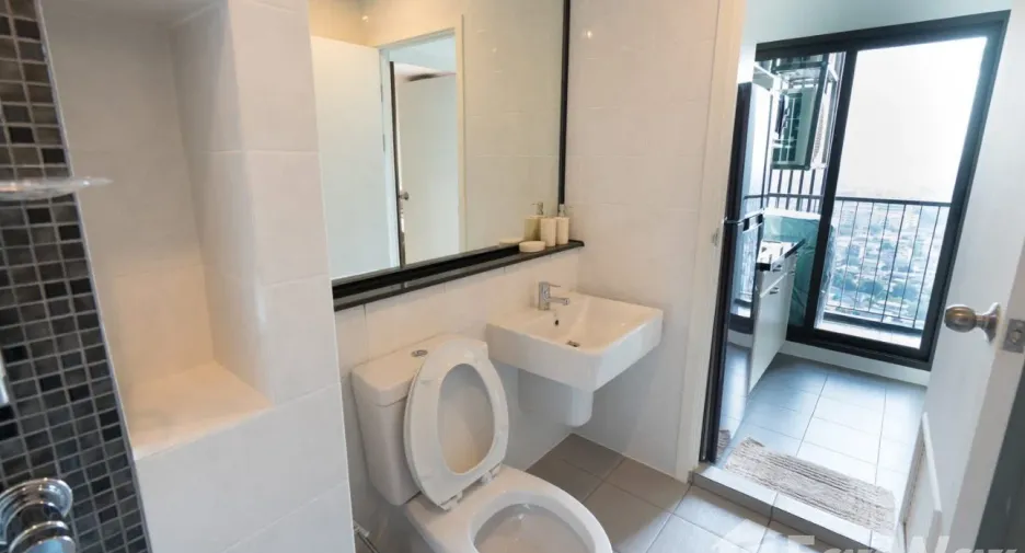For rent 1 bed condo in Bang Phlat, Bangkok