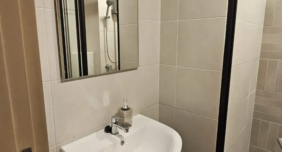 For rent 1 bed condo in Bang Kapi, Bangkok