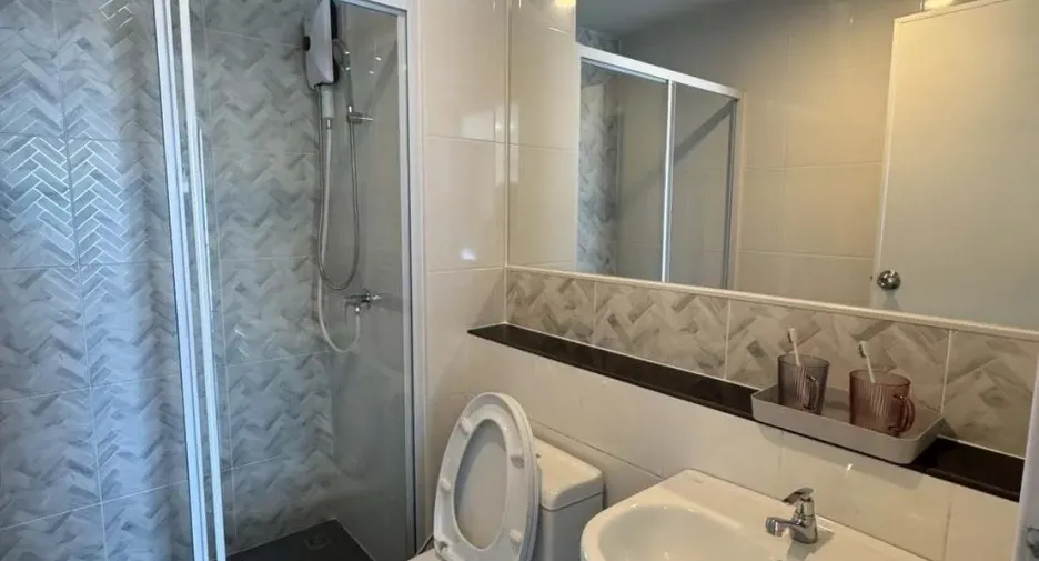 For rent 1 bed condo in Chom Thong, Bangkok