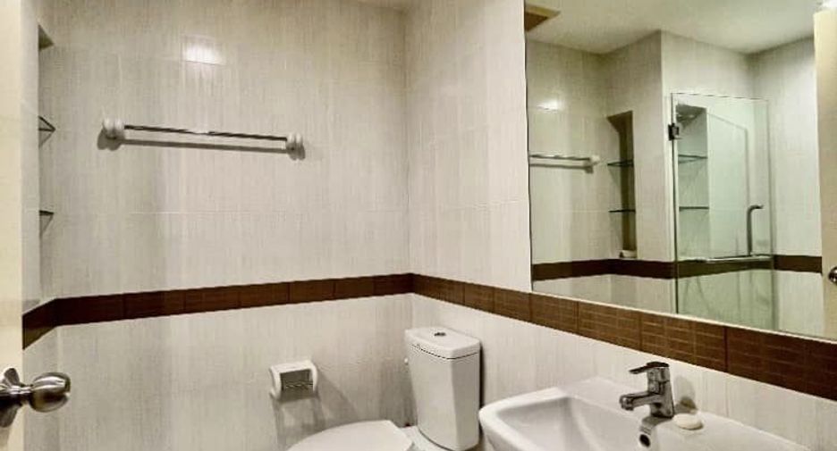 For rent studio condo in Din Daeng, Bangkok