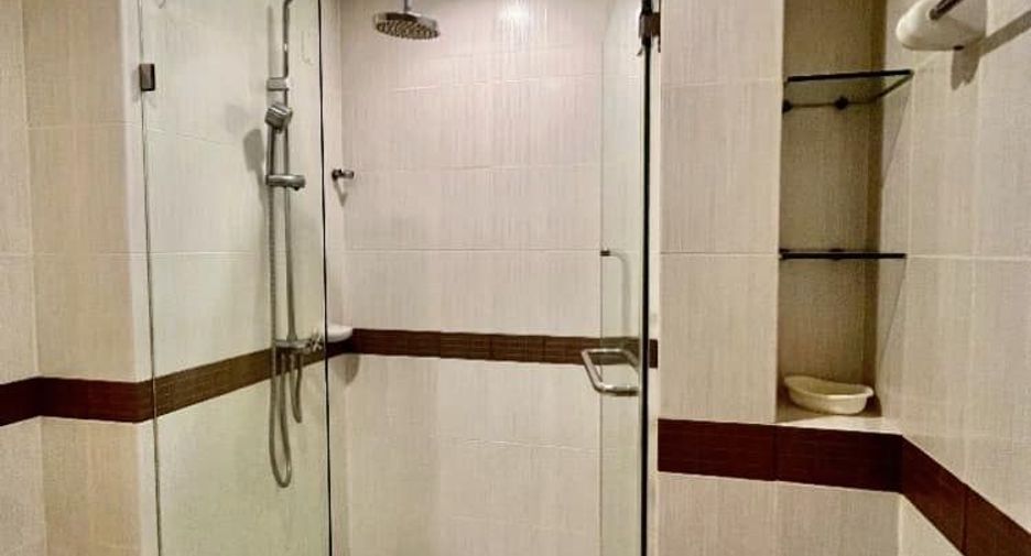 For rent studio condo in Din Daeng, Bangkok