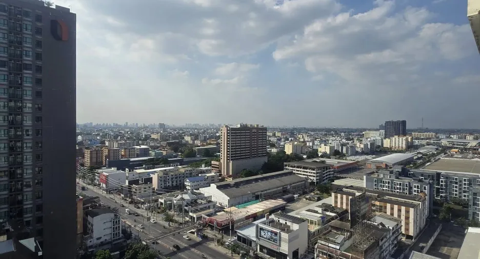 For rent 1 bed condo in Bang Kapi, Bangkok