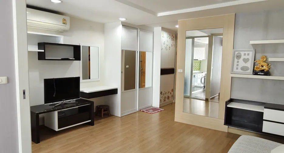 For rent 1 bed condo in Bang Kho Laem, Bangkok