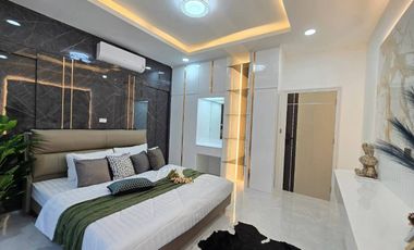Villa zum Kauf und zur Miete mit 4 Zimmer in Bang Lamung, Chonburi