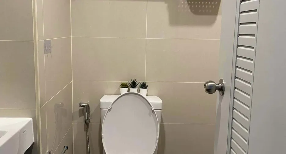 For rent 1 bed condo in Bang Phli, Samut Prakan
