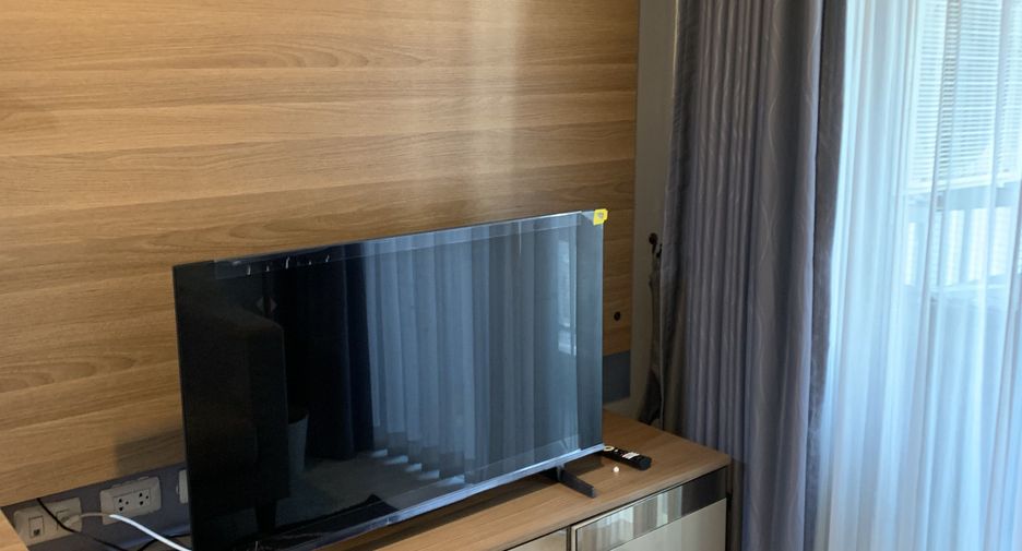 For rent 1 bed condo in Mueang Samut Prakan, Samut Prakan