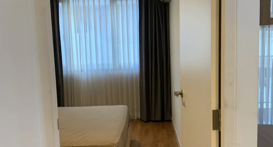For rent 1 bed condo in Mueang Samut Prakan, Samut Prakan