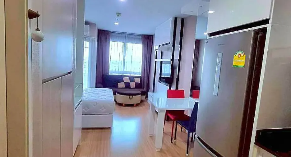 For rent studio condo in Thon Buri, Bangkok