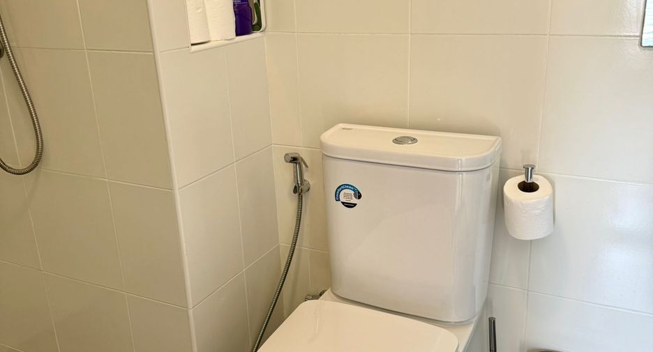 For rent 1 bed condo in Mueang Samut Prakan, Samut Prakan